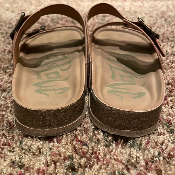 Target slides - Picture 6 of 8